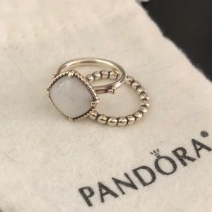 Retired Pandora ring w/ dust bag